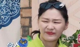 圈内人爆料成毅袁冰妍,圈内人爆料，这对明星情侣甜蜜互动引关注